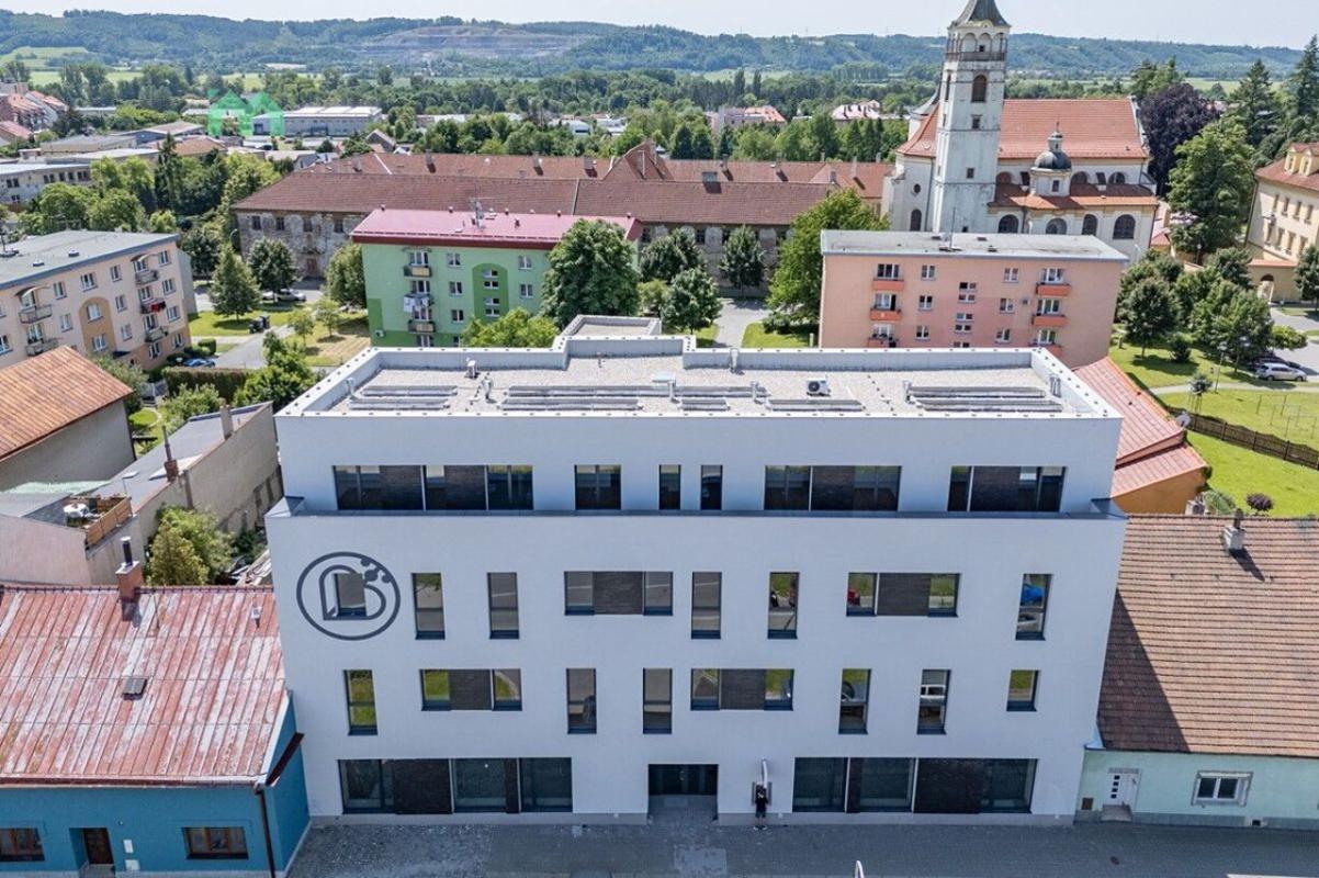 Pronájem obchodního prostoru 129 m² — fotografie 30