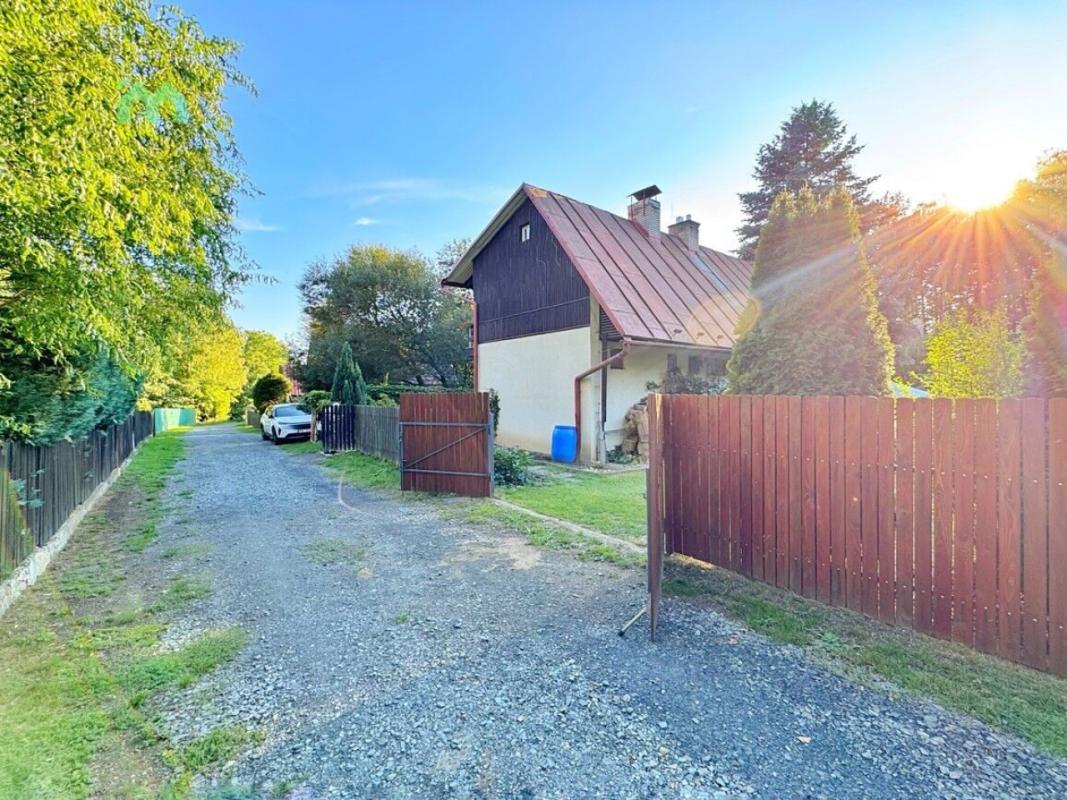 Prodej pozemku 335 m² — fotografie 9