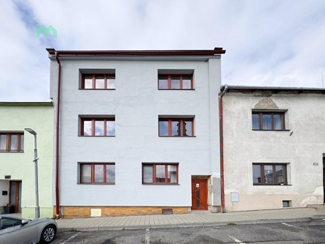 Pronájem bytu 2+1 60 m² — fotografie 2