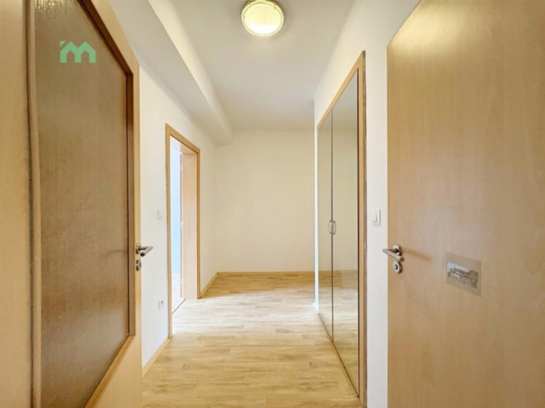 Pronájem bytu 2+1 60 m² — fotografie 25