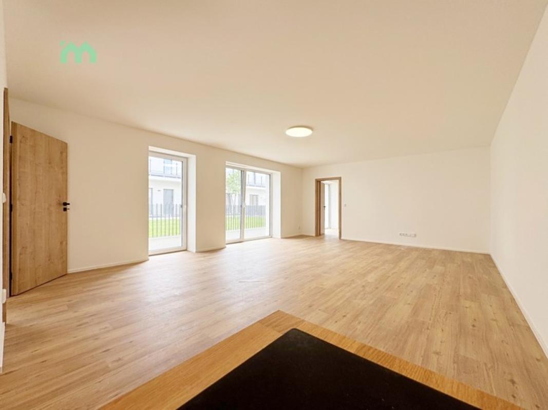 Pronájem bytu 2+kk 81 m² — fotografie 14
