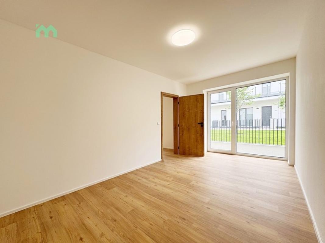 Pronájem bytu 2+kk 81 m² — fotografie 25