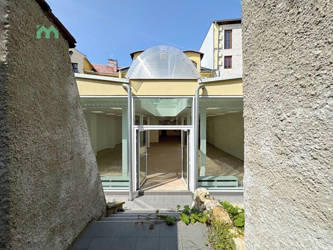 Pronájem obchodního prostoru 250 m² — fotografie 17