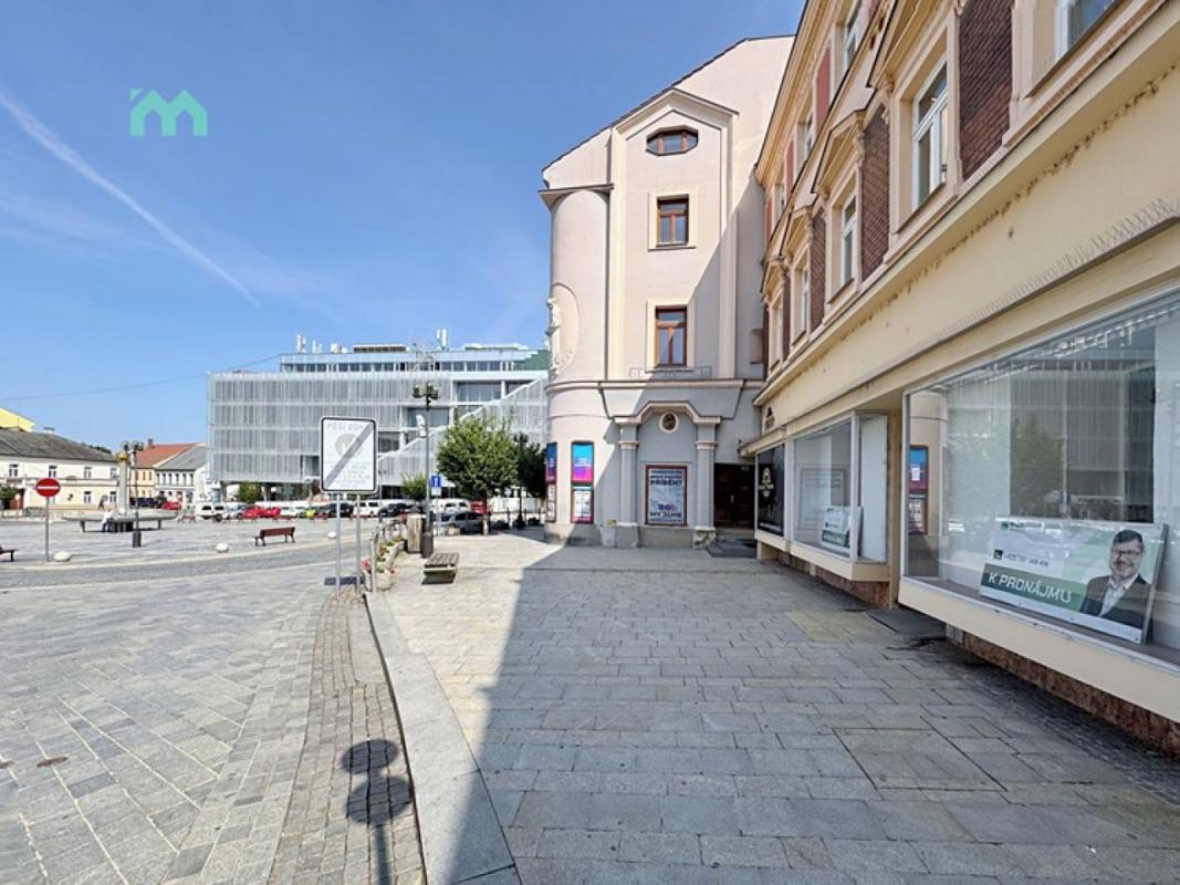 Pronájem obchodního prostoru 250 m² — fotografie 24