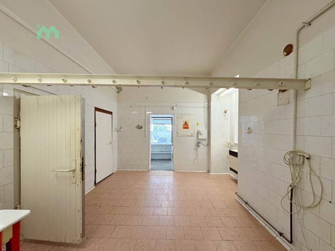 Pronájem obchodního prostoru 45 m² — fotografie 10