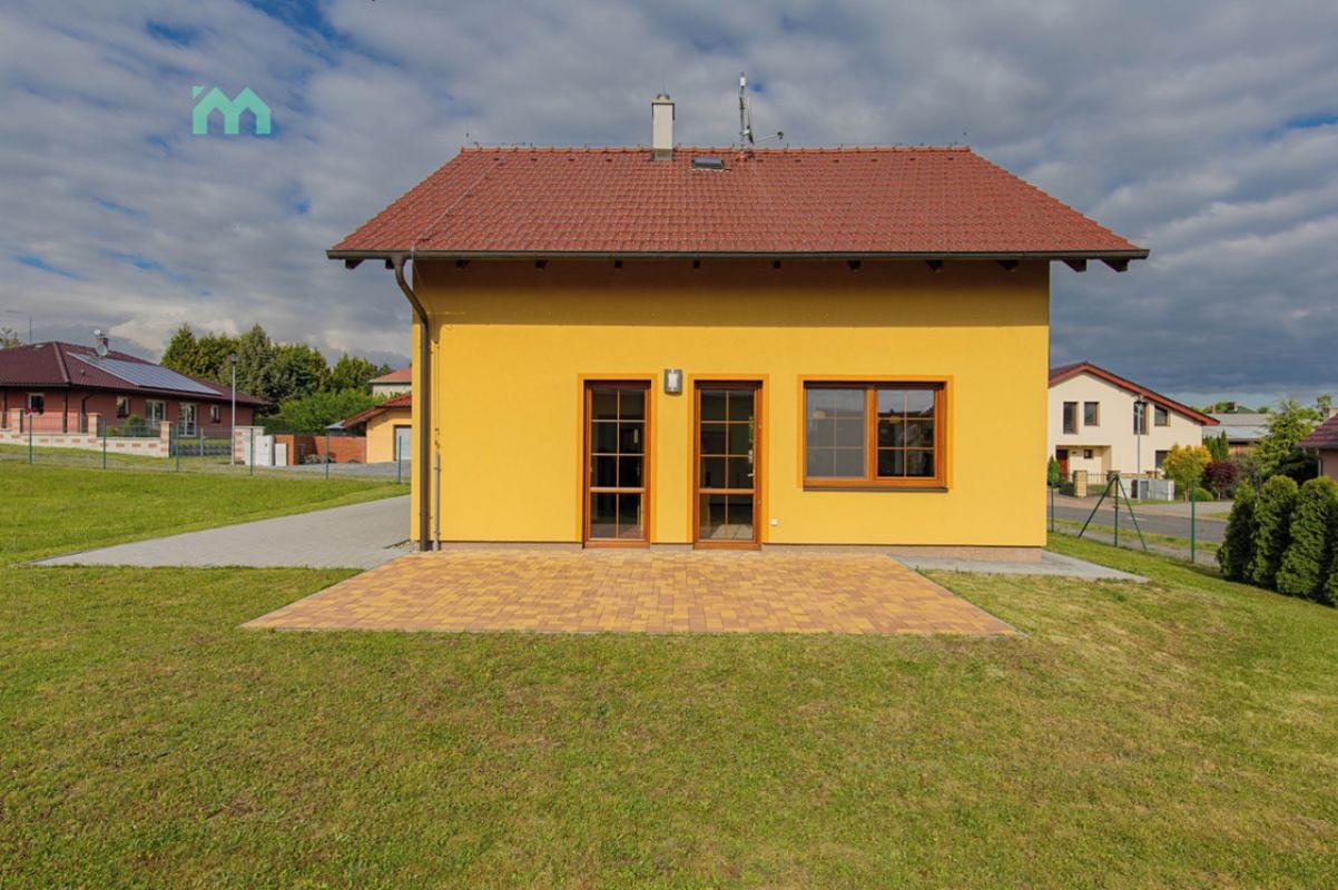 Prodej rodinného domu 106 m², pozemek 420 m² — fotografie 12