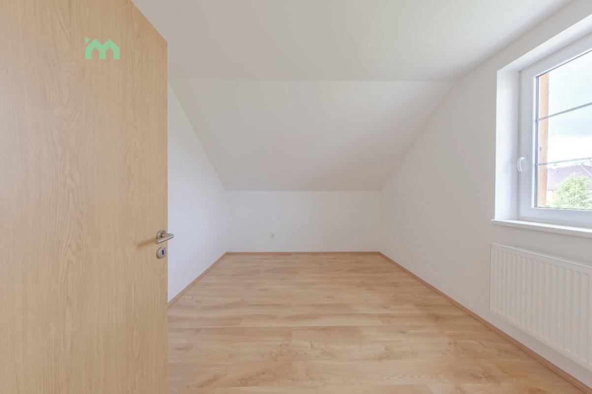 Prodej rodinného domu 106 m², pozemek 420 m² — fotografie 27