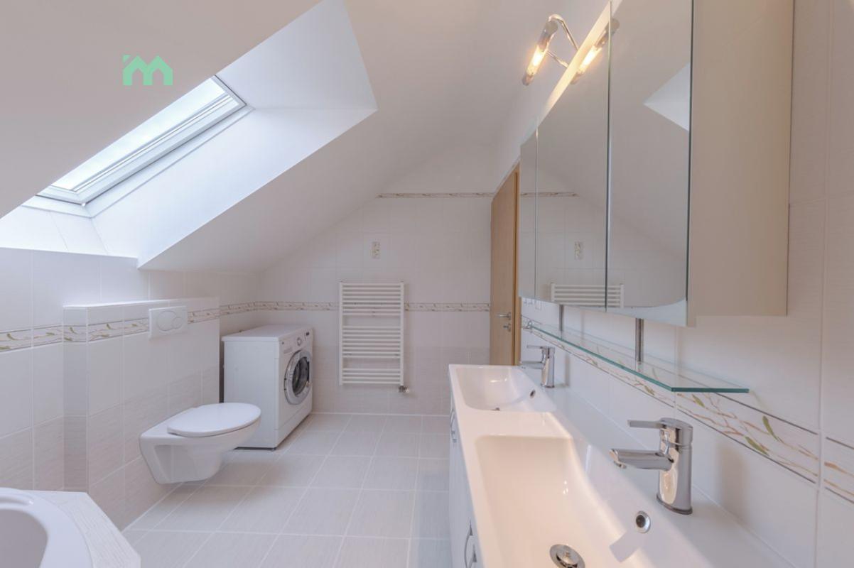Prodej rodinného domu 106 m², pozemek 420 m² — fotografie 32