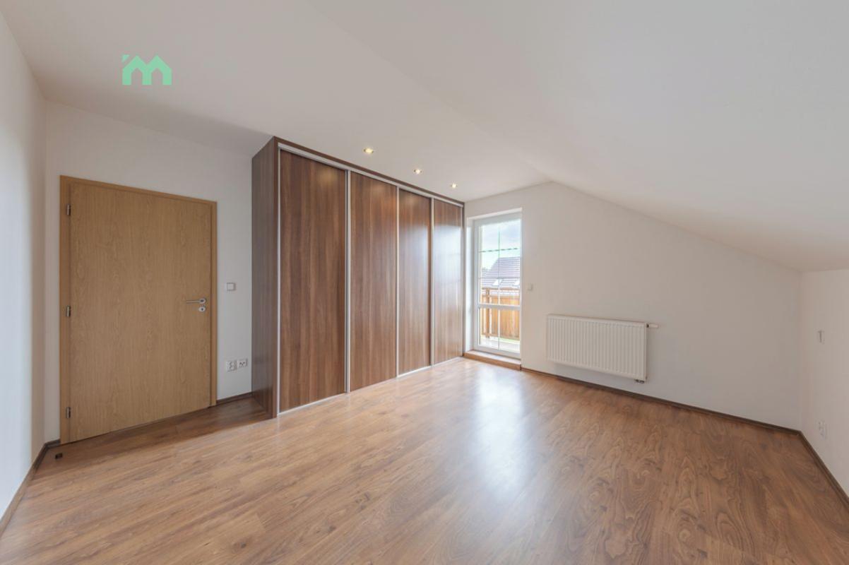 Prodej rodinného domu 106 m², pozemek 420 m² — fotografie 37