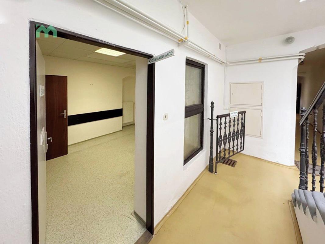 Pronájem ordinace 56 m² — fotografie 3