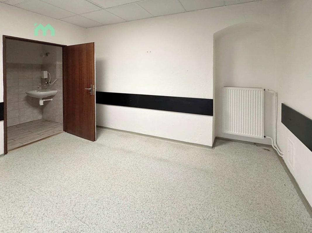Pronájem ordinace 56 m² — fotografie 5