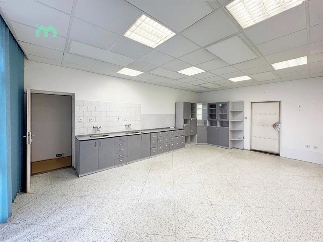 Pronájem ordinace 56 m² — fotografie 7