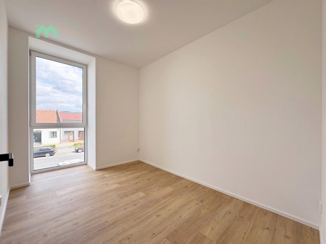 Pronájem bytu 2+kk 41 m² — fotografie 16