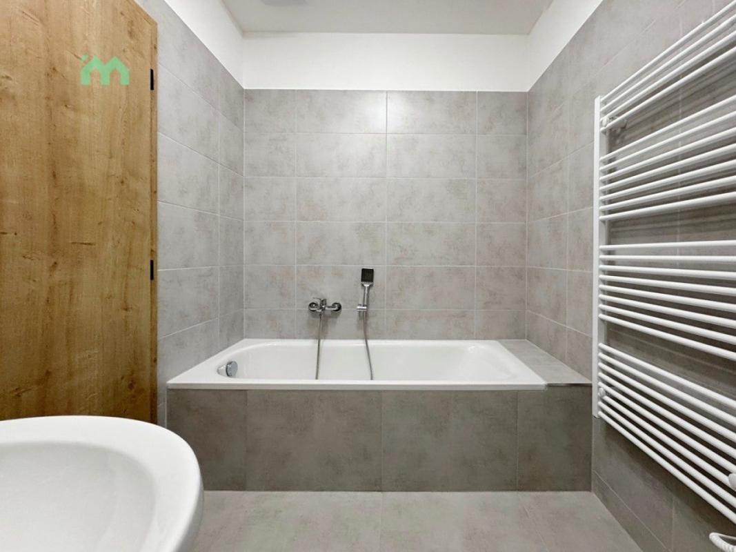 Pronájem bytu 2+kk 41 m² — fotografie 24