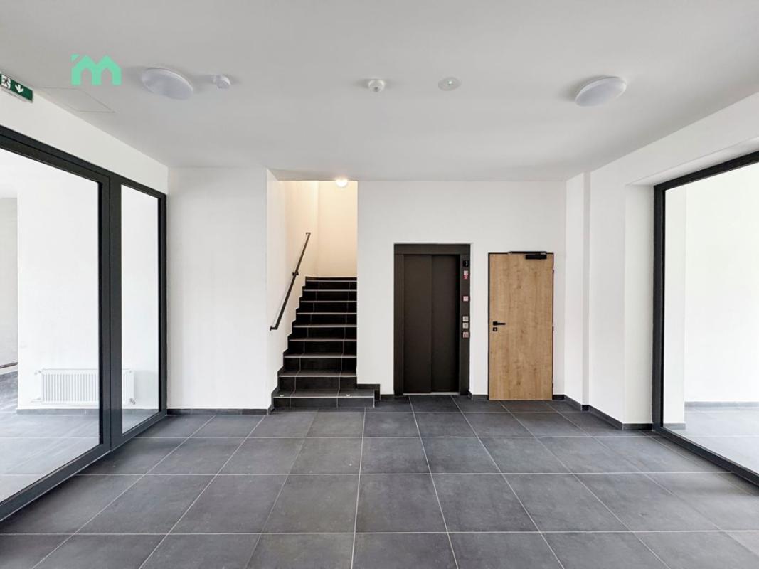 Pronájem bytu 2+kk 41 m² — fotografie 30