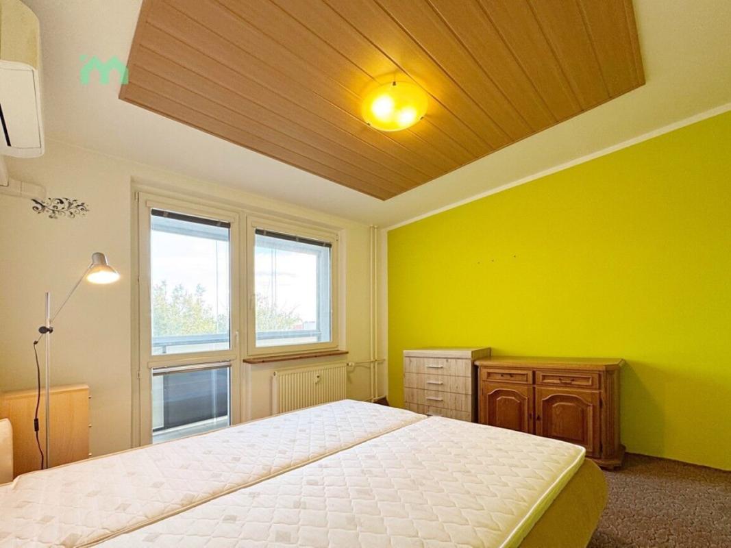 Pronájem bytu 3+1 72 m² — fotografie 24