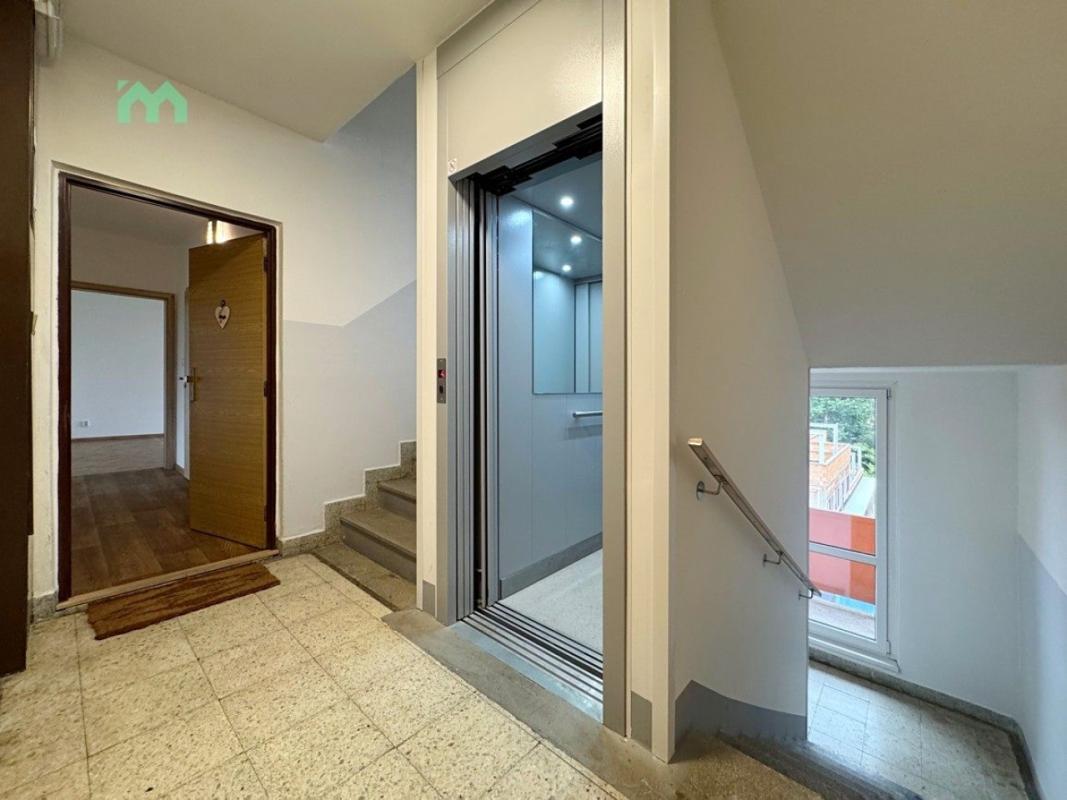 Pronájem bytu 3+1 68 m² — fotografie 27